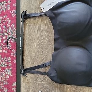 Calvin Klein INVISIBLE COMFORT Bralette medium